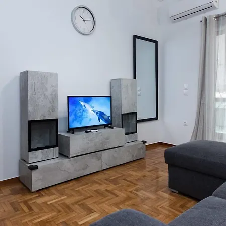 Apartment Modern Cozy 1 Bd Perfection Apt Piraeus